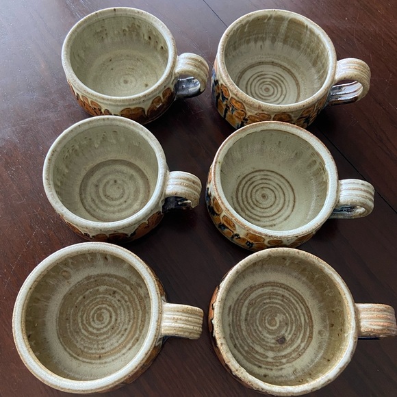 Set of 6 Studio Pottery large Handled Bowls or Shallow Large Mug Signed & Stamp - Picture 1 of 12